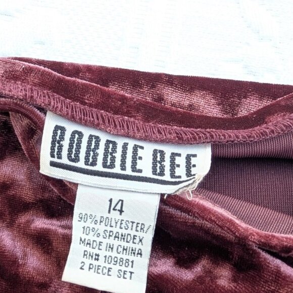 Robbie Bee Skirt Sz 14 Velvet crushed Whimsigoth Fairy Witchy Burgundish Y2K - Picture 3 of 8